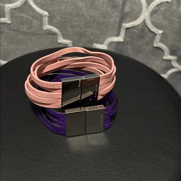 Coach Leather Multi-strand Wrap Bracelets with Silver-tone Hardware - Picture 2 of 9